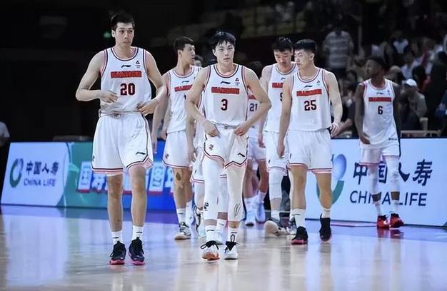 中国男篮比赛直播
